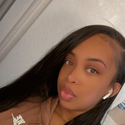 ArieAriArA's profile picture. God 1st Khloé Diesel 👫👩‍👧‍👦