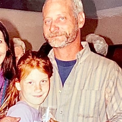 ashpoin's profile picture. A mother, lover and an Aquarius. A believer, a friend and an avid history channel fan. ♒️ Snap me: apoin43