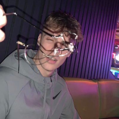 RobEH14's profile picture. 