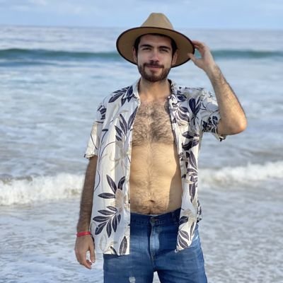 Shakyhip's profile picture. Ingeniero de Profesión, Artista por Vocación. Baila como si nadie te viera.