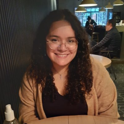 AngieCabrera_'s profile picture. Confórmese con los tweets.