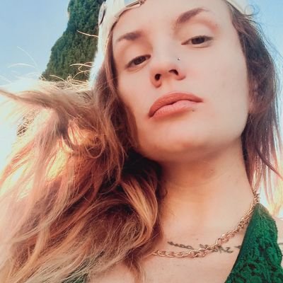 🪬gemini🖤
🪩music👁️🗨️
🎶youtube📽️
⚖️politics🌐
🌻aesthetic🦋
