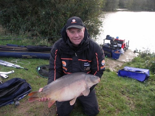 Tackle shop manager @ Chiltern bait & tackle Northants. Guru sponsored match angler.