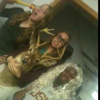 becky_bambi_15's profile picture. 