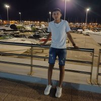 angel (@alvarez2006___) 's Twitter Profile