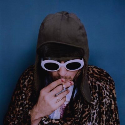 nirvanafeae's profile picture. 'If I had to lose a mile, If I had to touch feelings, I would lose my soul.'