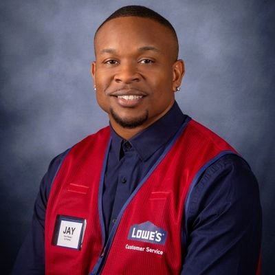 Store Manager, Lowe's Home Improvement. #NEVERSATISFIED Stay Humble, Be Blessed. 
I AM...