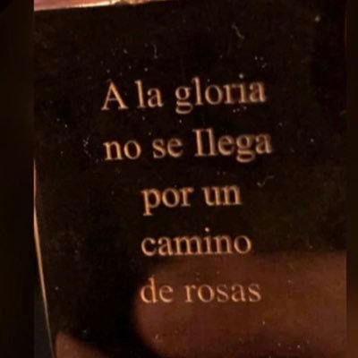 Único Twitter 🐦 6-12-20 ⚽🚂🇦🇹 A la gloria no se llega por un camino de rosas ⚔️#negro