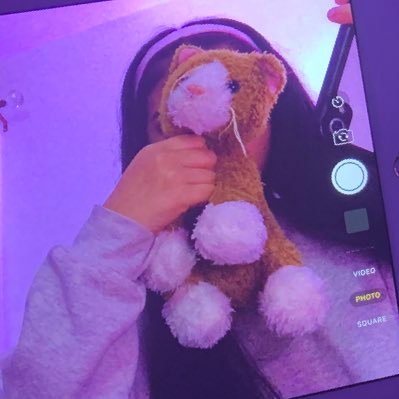 ch0_0i's profile picture. 