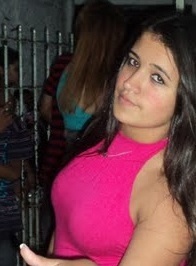 . Algumas pessoas merecem ser trαtαdαs com indiferençα, até porque, simpαtiα demαis pαrα mim é fαlsidαde.