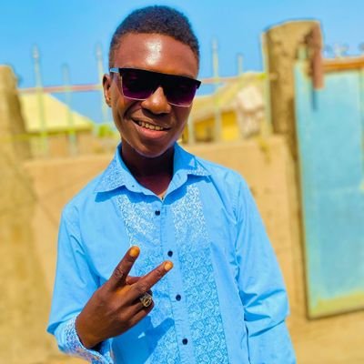 Skarxxzz's profile picture. Vawulence Amplified
#SOSGoD🙏💪
#music #football #movies #diplomacy #writingsongs #instrument #cruisecontrol 
#josbreed 
A wise man once said nothing at all.