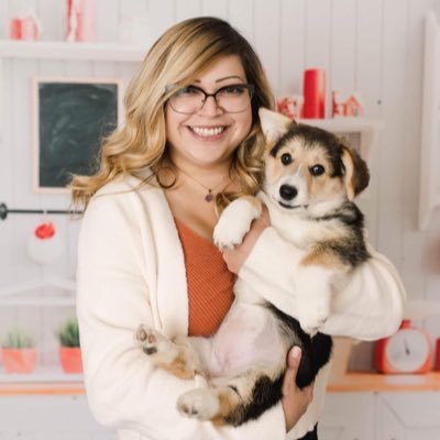 🦴 Pembroke Welsh Corgis 🐾 Bringing families together 🎾Dog wellness education 🌿Health&Genetic testing 📱Tiktok content creator 🥇 American Kennel Club