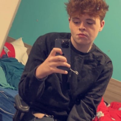 adt0310's profile picture. Liverpool x