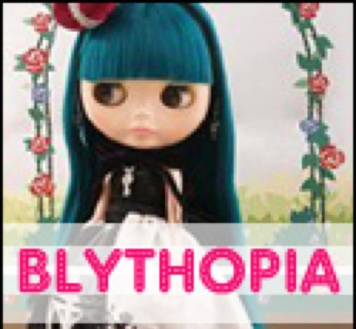 Blythopia's profile picture. Resource Blog for all things Blythe. Loving the wide eyed world of Blythe.