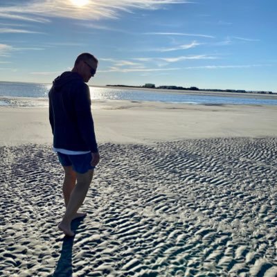 Scott216704's profile picture. 