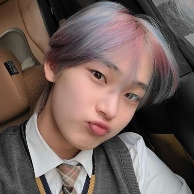 witchluvly's profile picture. ᨳ  ִֶָ  🌷  %  first love  ﹏⠀ela-dela  !  ★