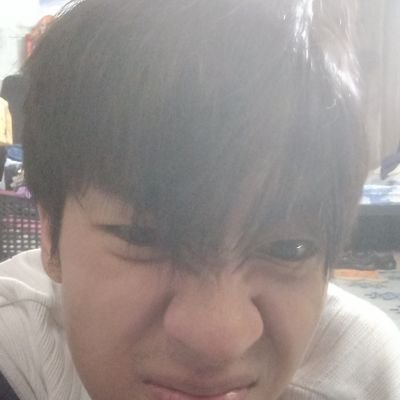 holyshittyman's profile picture. 