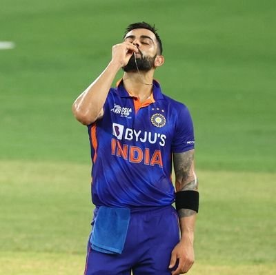 mr_mohanlee's profile picture. KING 👑@actorvijay | Cricketer | #Viratkohli Fan Boy 👽 | Thala #Dhoni Veriyan 🔥| #Samantha Kadhalan 🙈