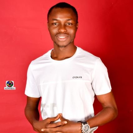 toluwanimi605's profile picture. The happiest of people do not necessarily have the best of everything. They just make the most of everything that comes along their way