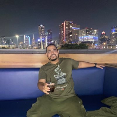 CEO & Founder of @TillDawnEntMia #TDEMiami #Ambitious #ProudFather #Entrepreneur #Nicaraguan #WePartyTillDawn