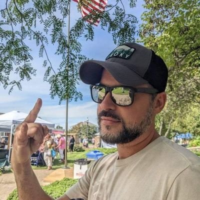 STR1PESRULES's profile picture. - Smile. Be Kind.  Engage.
We are all different. We are all the same.

- Current interest: Researching & Investing in Stocks & Digital Assets.