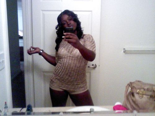 Hey, im Mrs. Quita just networkin n collectin dead president.....xoxo so with aw tht said content.....successful