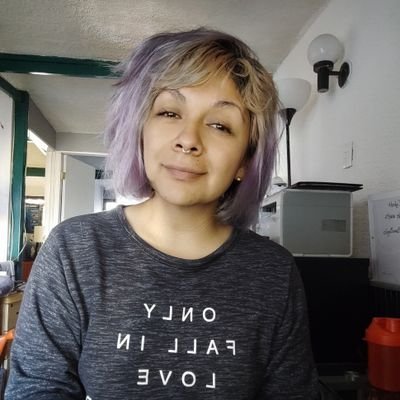 decibelsilente's profile picture. Menos princesas y más Físicas.