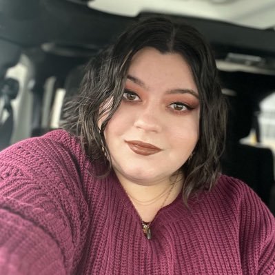 🌷 INFP . 4w5 . 22 . she/her . ASD . mental health/body positivity 🌷