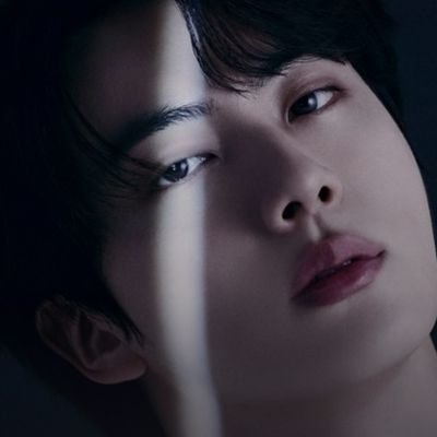 supertunajjjin's profile picture. tta 하다 만든...thismoment의 막내