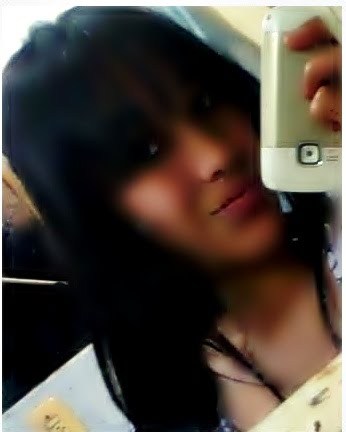Gaúcha , ciumenta . carinhosa , 14 anoos engraçadaa solteira , chocolate , musica , ursinho (sapinho) saber maais ?  #FALLOW aai beeijos hihi'