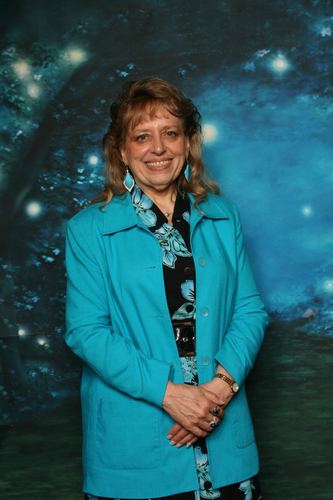 As mother to an autistic daughter, it is my passion to foster understanding autism, and the often necessity of working from home. Also @REFarvardin
