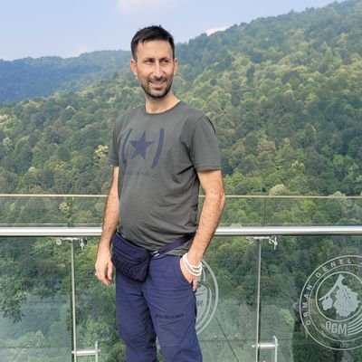 ahh_hachem's profile picture. 