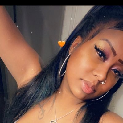 👅I Sell Content.. #MilfPorn 💁🏽♀️ Cashapp: $helgagpat20 See The Real Action When You Subscribe 😈 $5 To DM.💰