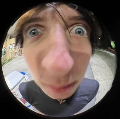 Larimou15888395's profile picture. 