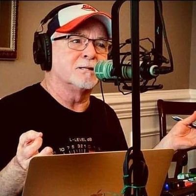 Dave Lenahan is the host of the Songwriter Connection Podcast.  He is a singer/ songwriter who lives in Nashville Tennessee. A 40 plus year veteran of broadcast