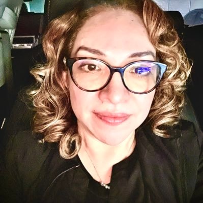 Assiduous reader. Opera fan and contemporary music. Endoscopist full time and surgeon in free time. If nothing ever changes there be no 🦋