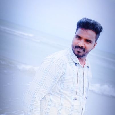 Santhos88988019's profile picture. 