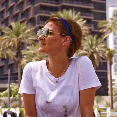 Marketing, shipping; slow fashion, crochet and embroidery enthusiast