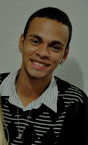 Sou como o vento, suave porém frio e implacável. 
http://t.co/QqKYmSNZdj
