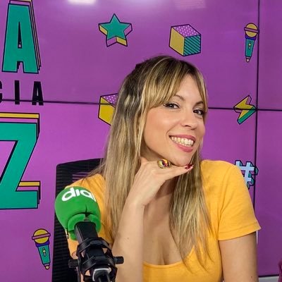 📻 Locutora de Radio 🎧 Cada fin de semana en @dialtalcual 🎙A diario en “Música Imaz”: entrevistas para YouTube, web y rrss de @cadenadial