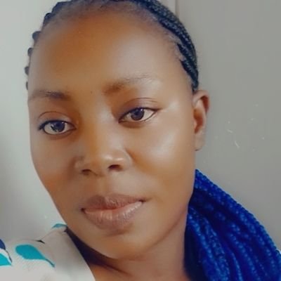 am a business lady, single and I'm God fearing, kind, respectful and responsible I singing many times I just worship my God
