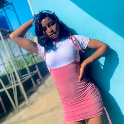 modellabella1's profile picture. FASHIONOVA🦋                                                   CAPRICON♑️💜