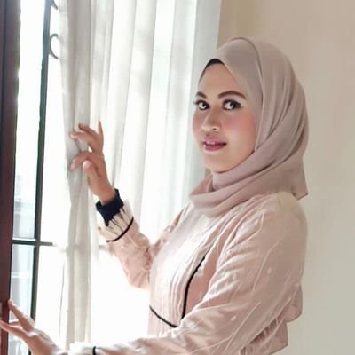 akun @roinahkusnadi di tangguhkan  Bismillah jangan sampai kita patah semangat mohon di FB ya BESTie