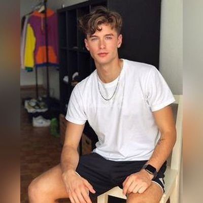 dani96129612's profile picture. 