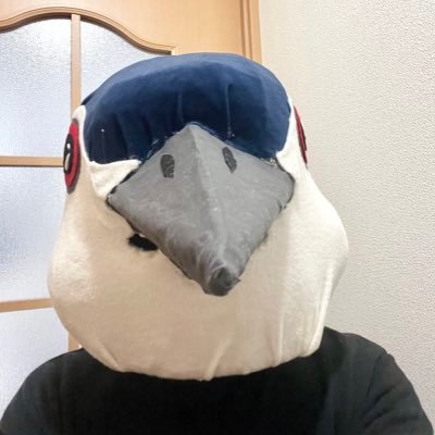 日本ゴイサギの会会長　季節関係無くポストしています      プロフィール画像のゴイサギは @goi_can_flyさんに作って頂きました ゴイサギ推し もふもふもふもふもふ RX10M4 小鳥レスキュー会 天王寺動物園ファンクラブ https://t.co/FXu08Q7mjg