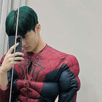 Mahendra_707's profile picture. Spider Mahen!!