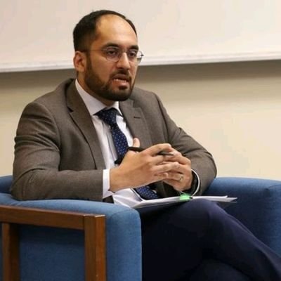 I think about 🇵🇰's economy.
Econ @LifeAtLUMS
@eagpakistan @HaqMahbub
Oxford-Princeton Global Leaders Fellow @egaptweets. Views expressed = own