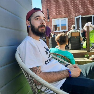 Hi I'm Stephen and New to streaming on
https://t.co/3Oa3wG09k8
come join watch, chat and have fun.
Look forward to seeing you
