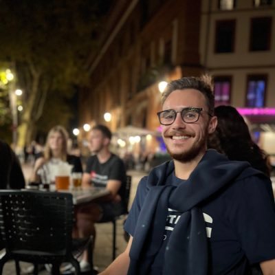 _lulu_berlu_'s profile picture. 