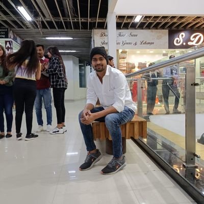 imrRatre's profile picture. कोशिश कर हल निकलेगा ,आज नहीं तो कल निकलेगा।।